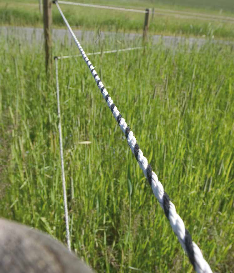 1cvu fencing guide catalogue update lowres 132
