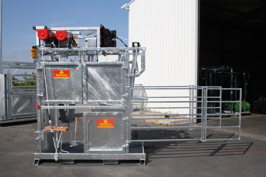 Електрически станок за крави PM 4600